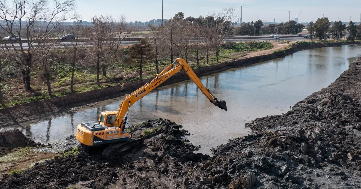 La Provincia enfrenta un embargo millonario que impacta el saneamiento cloacal en La Plata