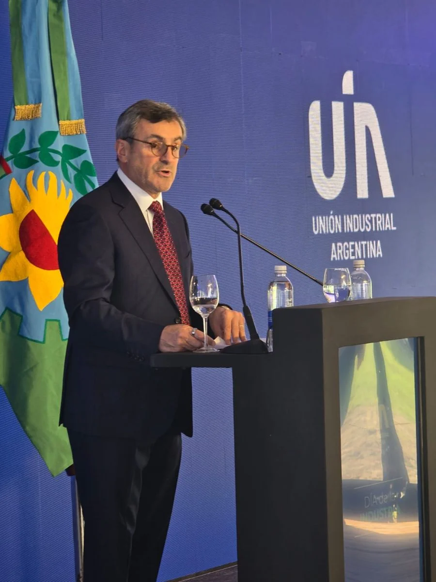 La UIA defiende la industria ante críticas: piden respeto y enfoque más amplio en la economía
