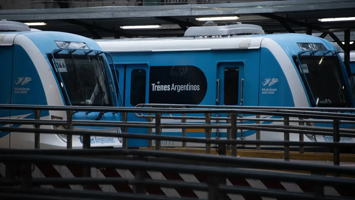 La vuelta del servicio de trenes en La Plata alivia a miles de pasajeros esta semana.