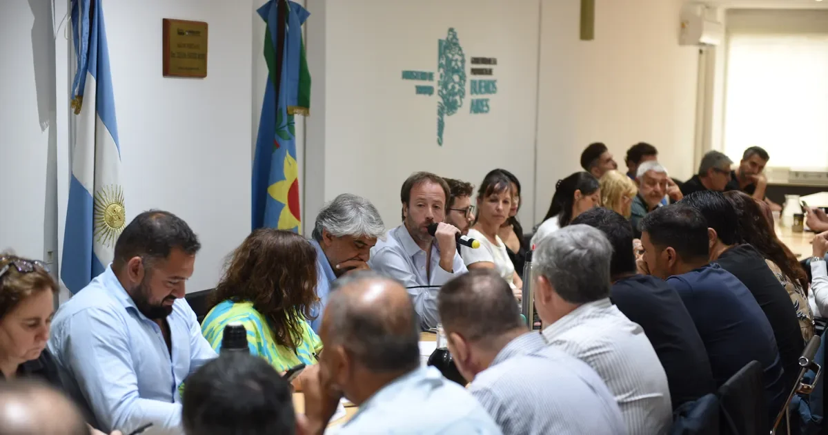 Los gremios de La Plata se preparan para una semana decisiva en paritarias con la Provincia