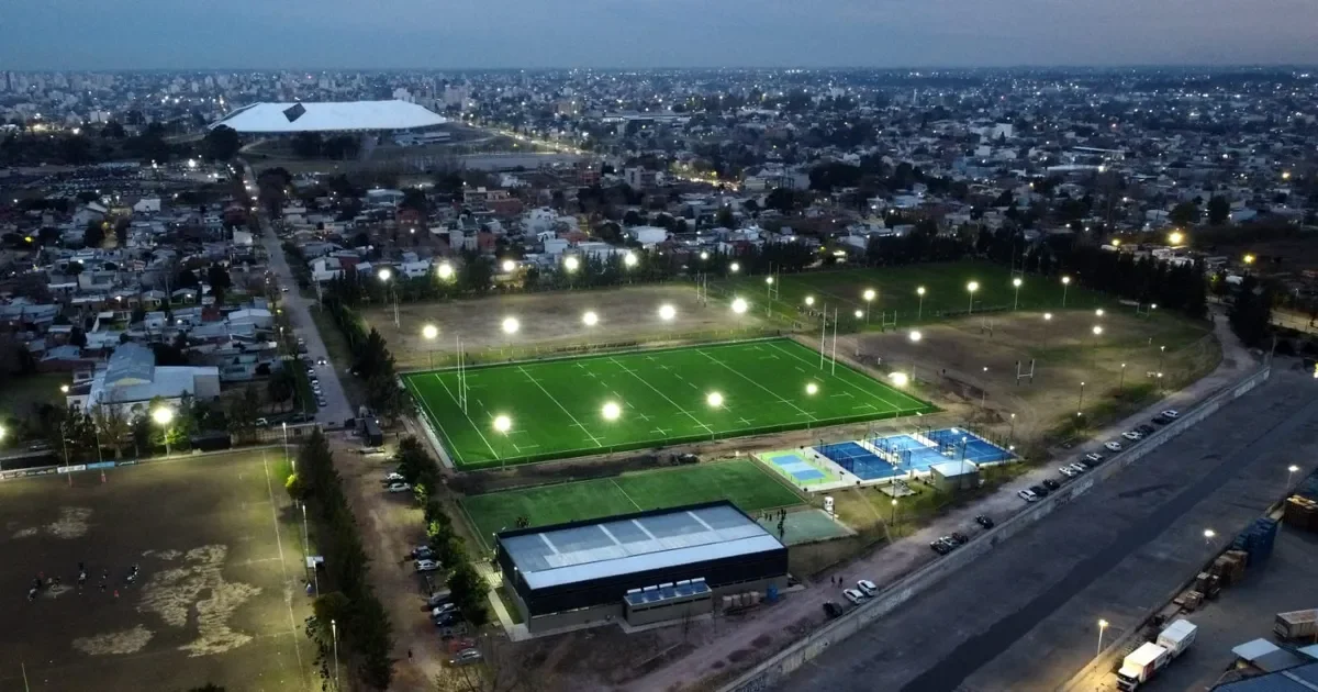 Los Tilos transforma su paisaje: nueva cancha única benefició a la comunidad de La Plata