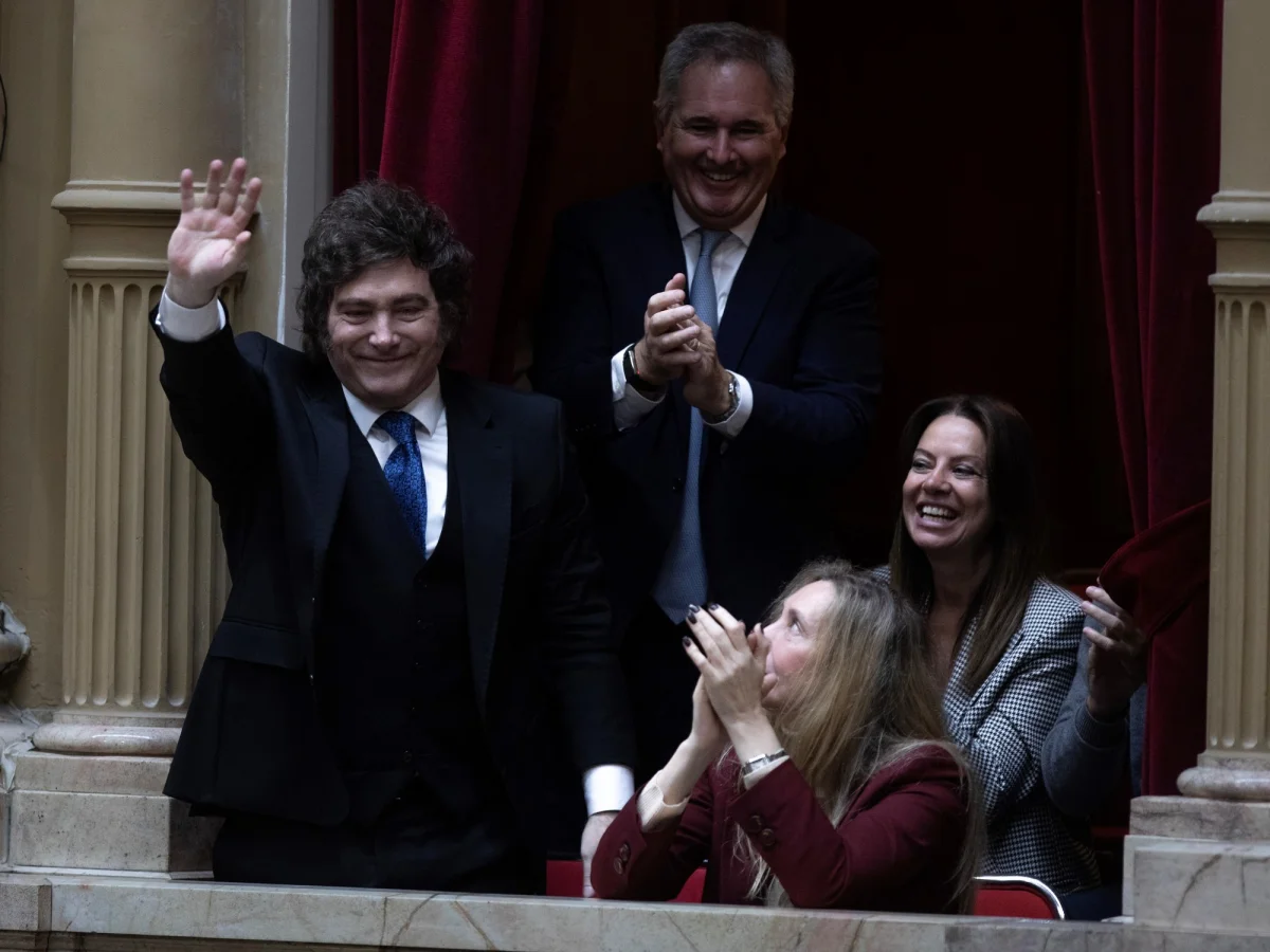 Los vecinos de La Plata preocupados por la agenda legislativa de Milei en medio de polémicas