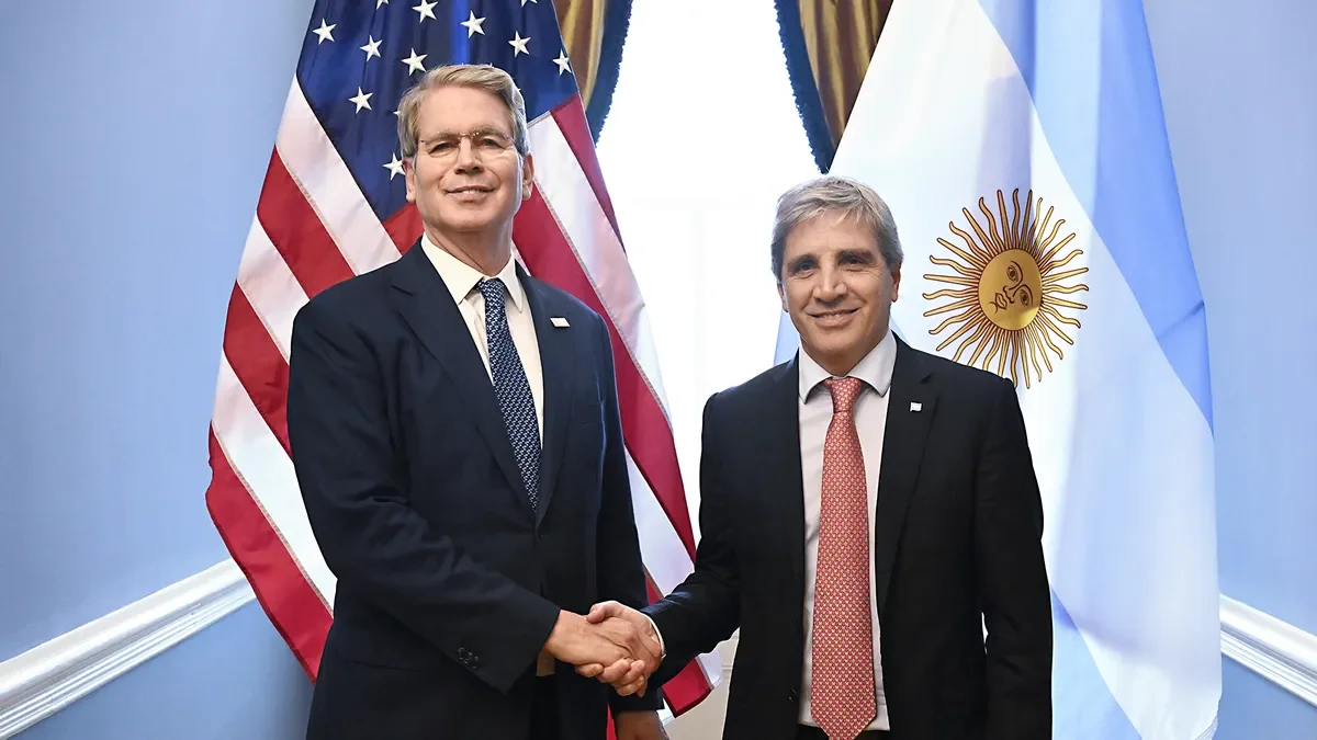 Luis Caputo busca apoyo internacional en el G20 para la economía argentina