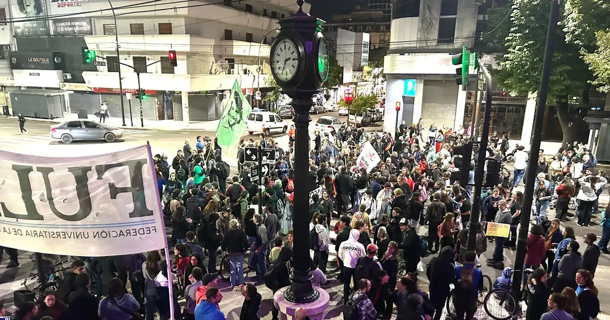 Marcha en La Plata: organizaciones locales se movilizan contra la agresión a Venezuela