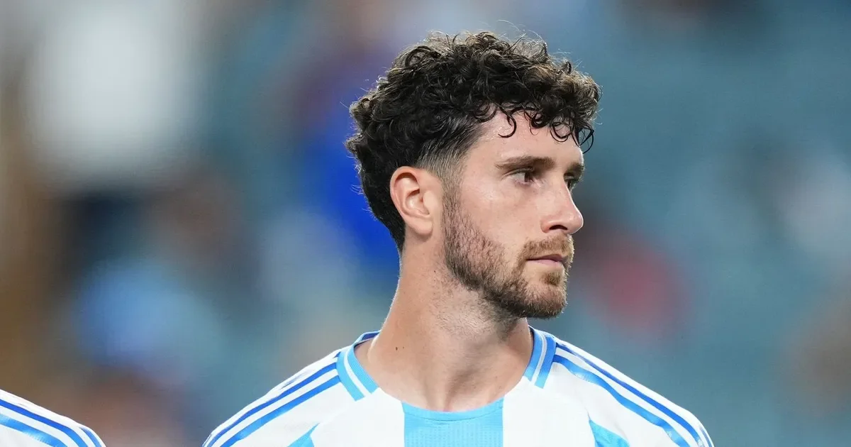Marcos Senesi se une a la Selección argentina y despierta la ilusión de los hinchas por el Mundial