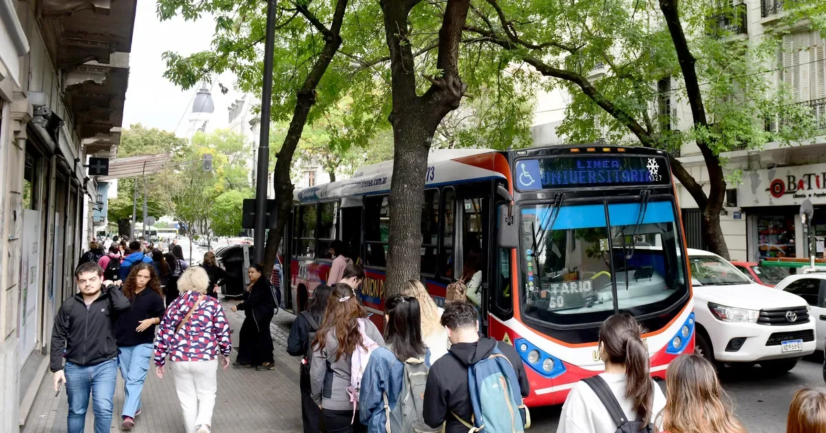 Más de 50.000 estudiantes de La Plata, Berisso y Ensenada accederán al boleto estudiantil