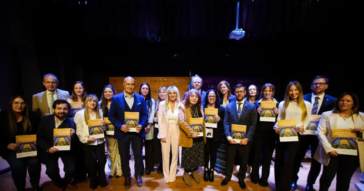 Más de 800 abogados de La Plata y Berisso son homenajeados por su compromiso profesional
