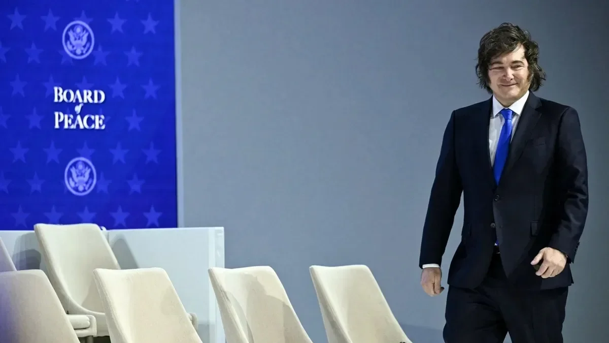 Milei revela sus planes económicos: impacto en la inflación y el dólar en La Plata y Berisso