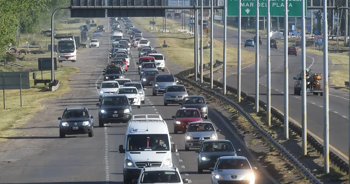 Multas en la provincia alcanzan casi $2 millones: impacto en contribuyentes de La Plata y Berisso