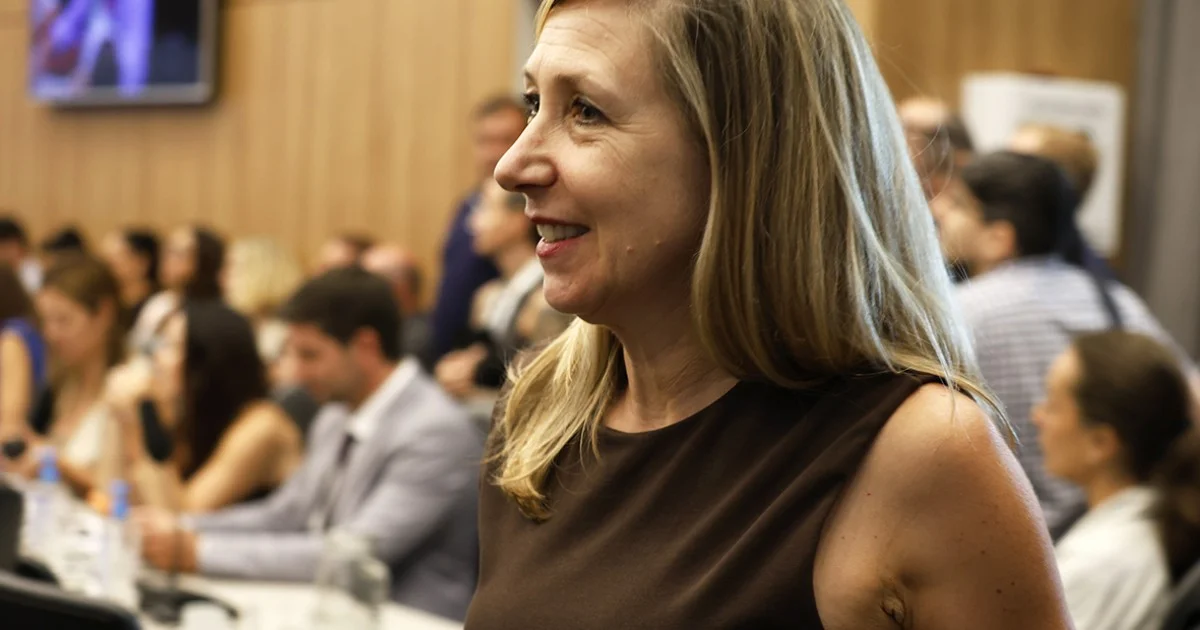 Myriam Bregman se distancia del peronismo y reafirma su compromiso con la Ciudad