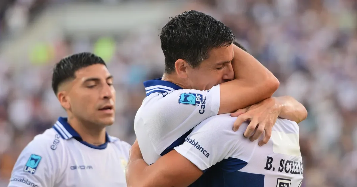 Nacho Fernández dedica su gol a los hinchas de Gimnasia en un emotivo partido en La Plata
