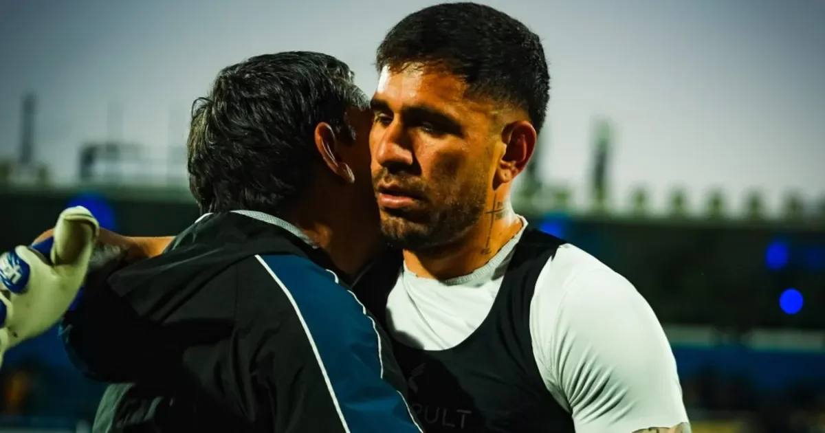 Nelson Insfrán apoya a Pereyra y elogia a Nacho Fernández en Gimnasia de La Plata