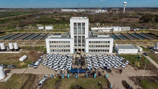 NUEVA PLANTA EMBOTELLADORA Y MÁS VEHÍCULOS - Municipalidad de Ensenada