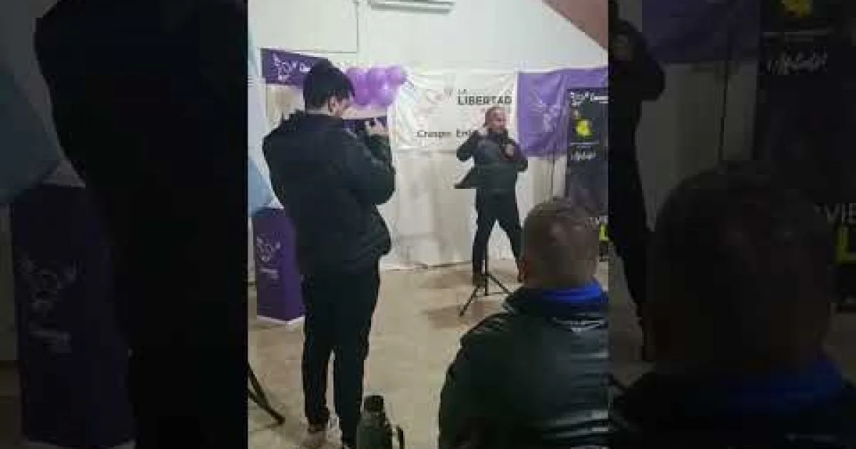 Pettovello desata polémica al trasladar a delegada de Anses a defender a Adorni