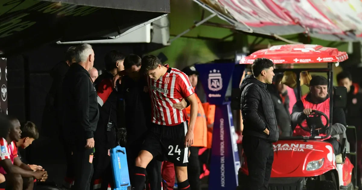 Preocupación en Estudiantes: Tomás Palacios sufre una lesión que afecta al equipo