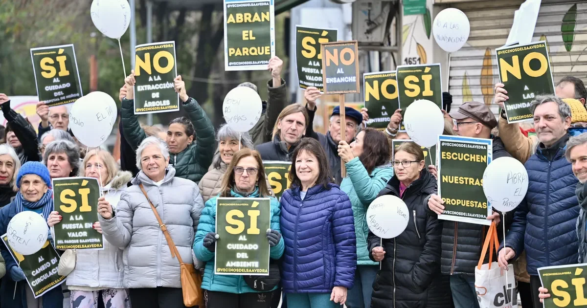 Protesta en Parque Saavedra: vecinos rechazan la ampliación del espacio verde y pérdida de ramblas