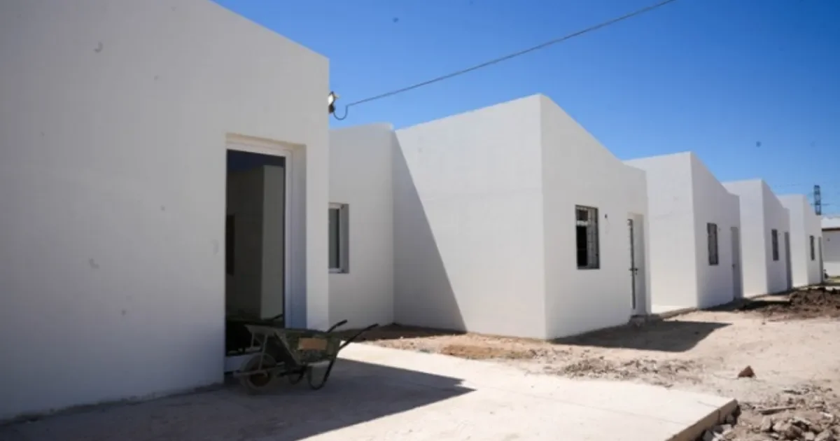 Proyectos de vivienda para mujeres avanzan en Melchor Romero, beneficiando a la comunidad local.