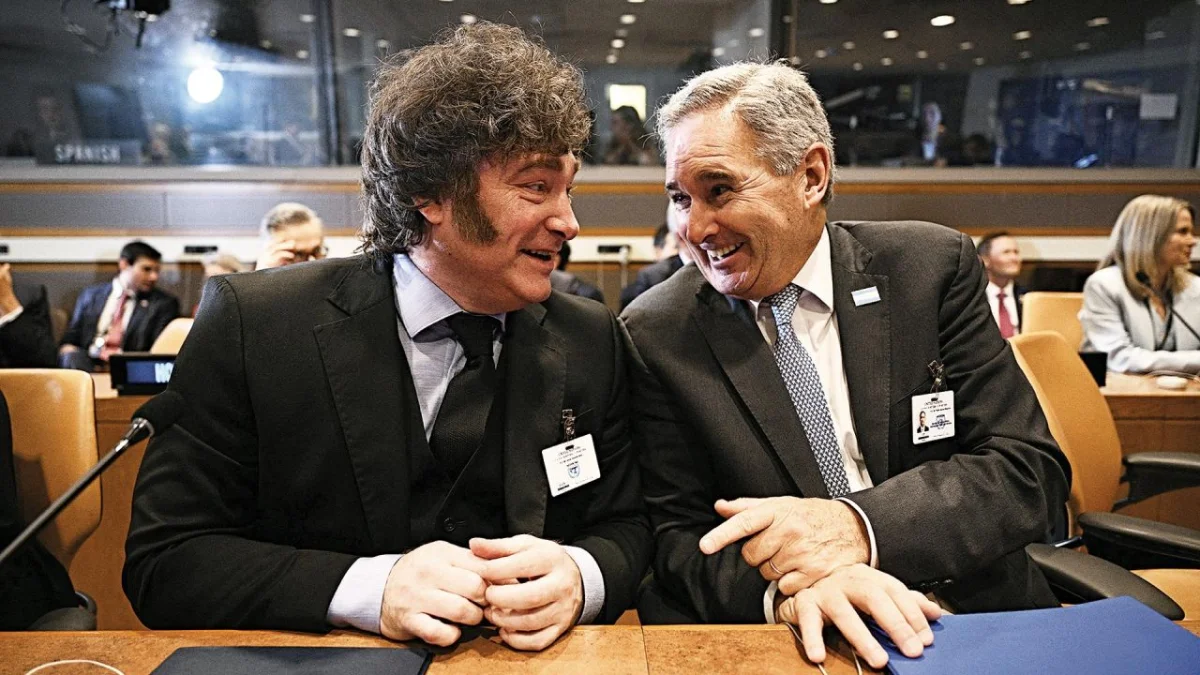 Quirno enfrenta críticas por su gestión mientras busca fortalecer relaciones exteriores