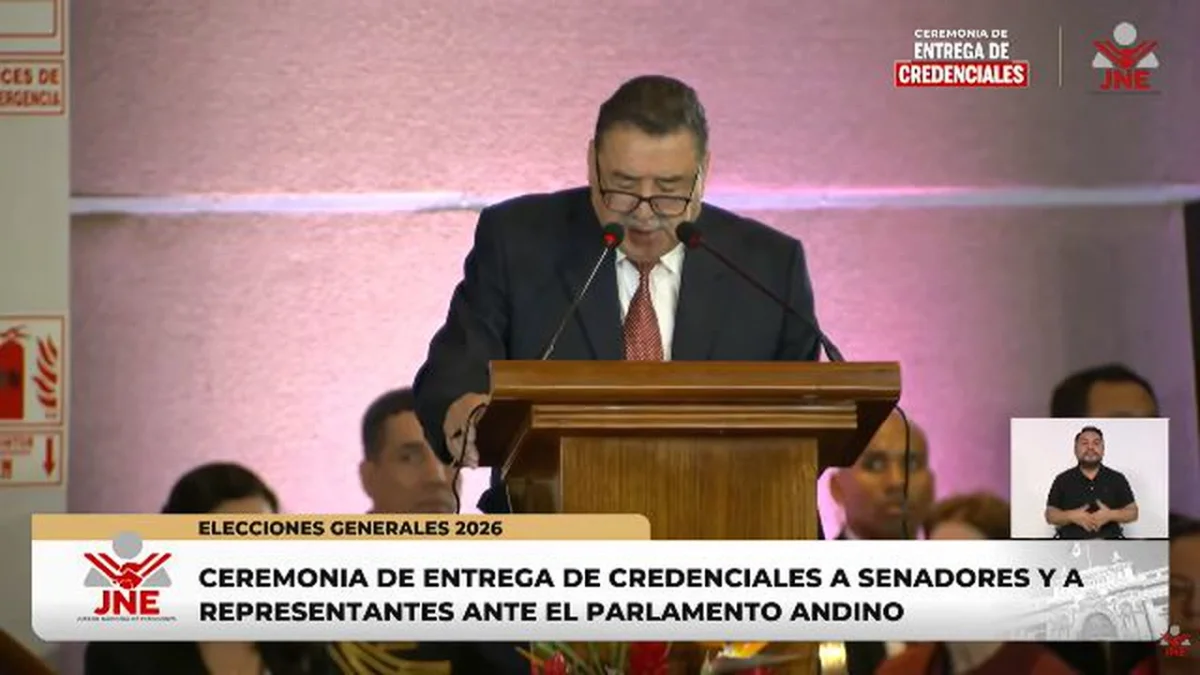 Rafael López Aliaga no asiste a la entrega de su credencial como senador en La Plata