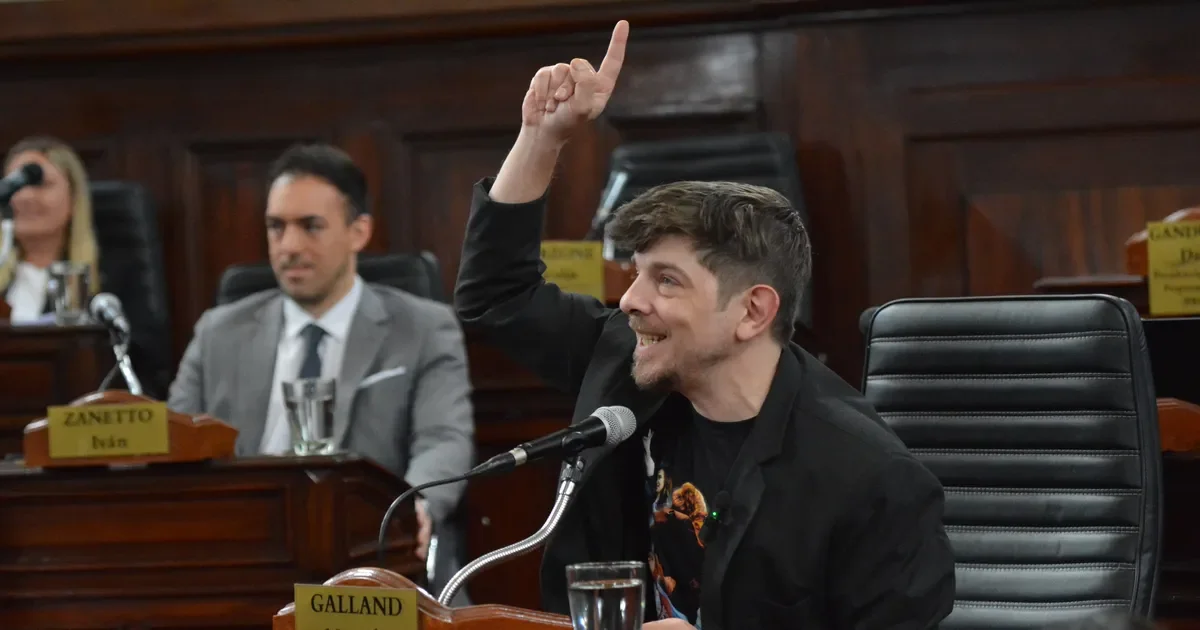 Tensión y polémica en el homenaje a Jorge Pinarello en el Concejo Deliberante de La Plata