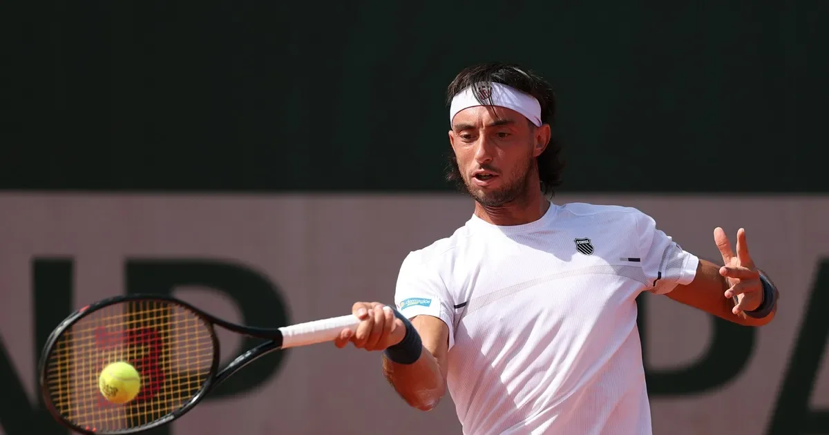 Thiago Tirante logra una histórica victoria en Roland Garros tras un intenso partido de tres horas