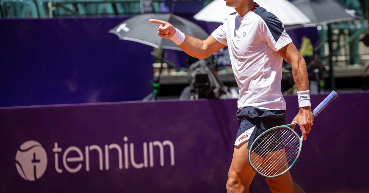 Tomás Etcheverry avanza a cuartos del Argentina Open tras derrotar a Burruchaga