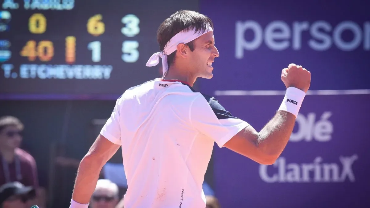 Tomás Etcheverry avanza a semifinales tras una destacada victoria en el torneo