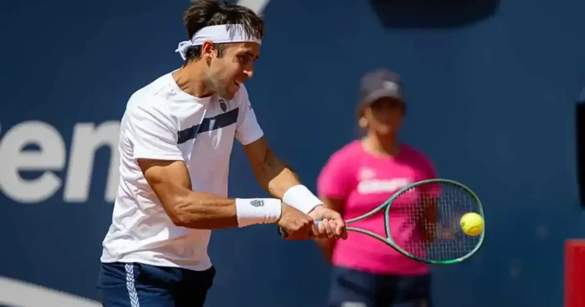 Tomás Etcheverry cede ante su rival y se despide del ATP 250 en Kitzbuhel