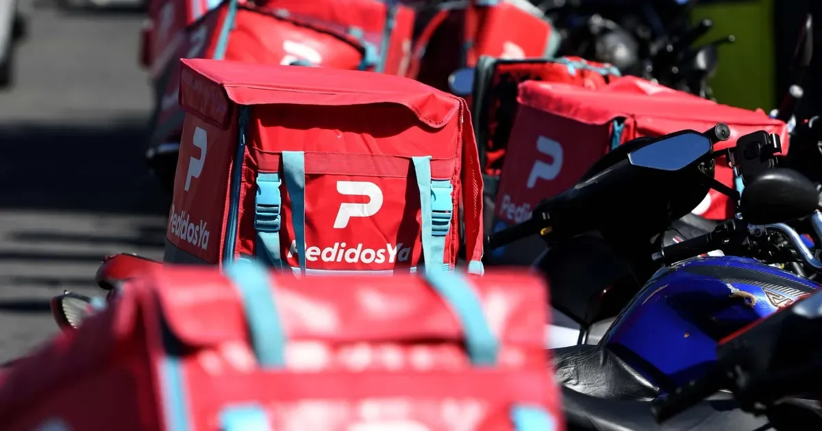Trabajadores de delivery en la provincia buscan protección legal ante nuevas regulaciones
