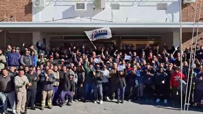 Trabajadores del Astillero exigen mejoras salariales en una autoconvocatoria histórica