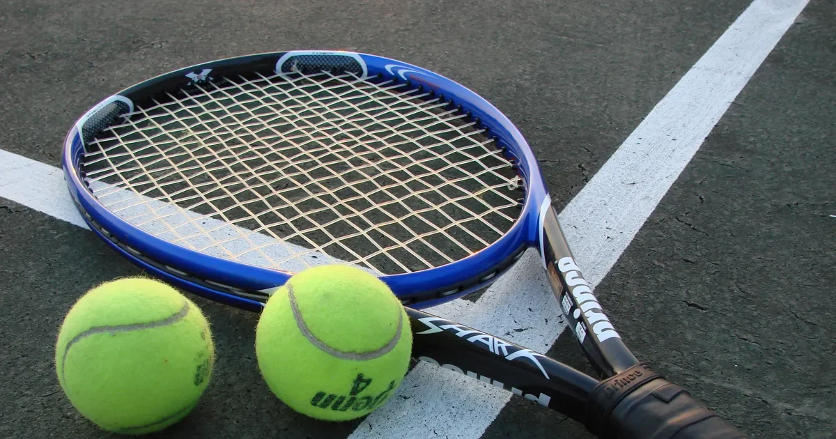 Tragedia en club de tenis de La Plata: un jugador fallece durante el partido