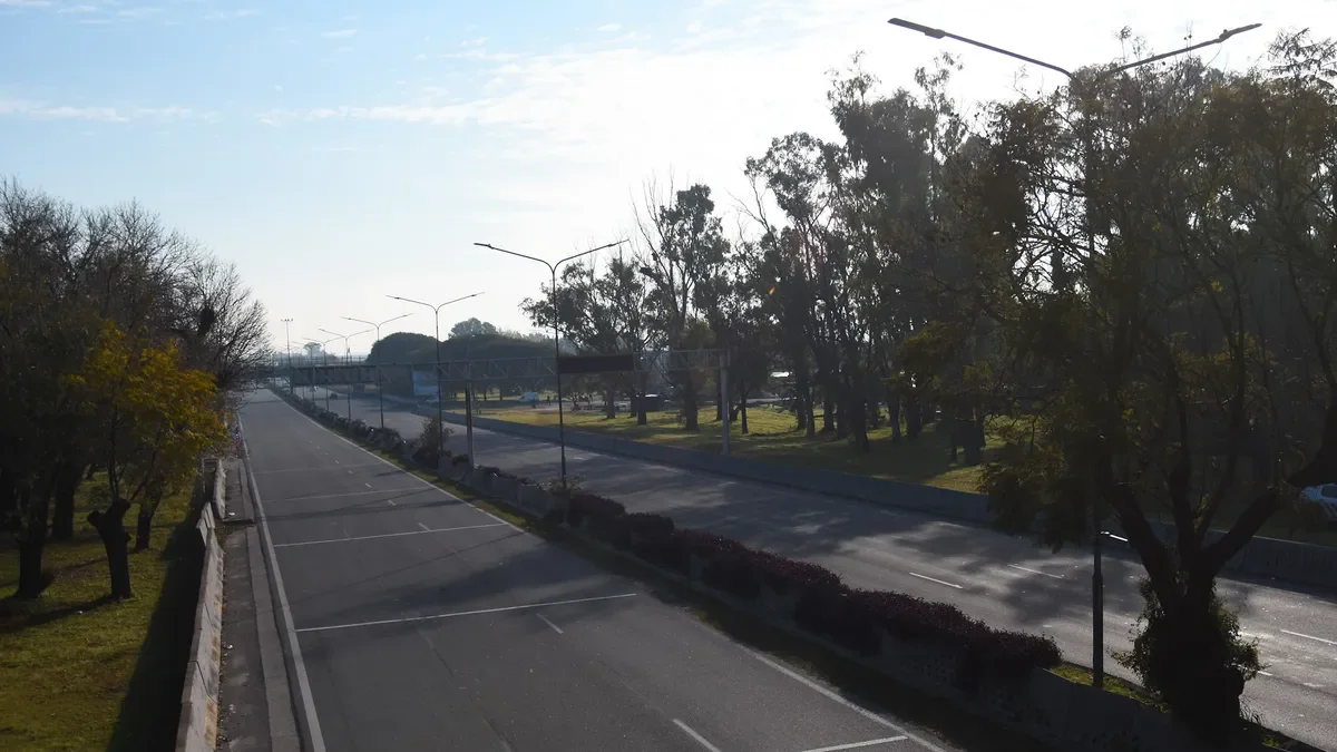 Tragedia en la Autopista Buenos Aires-La Plata: un peatón pierde la vida al intentar cruzar