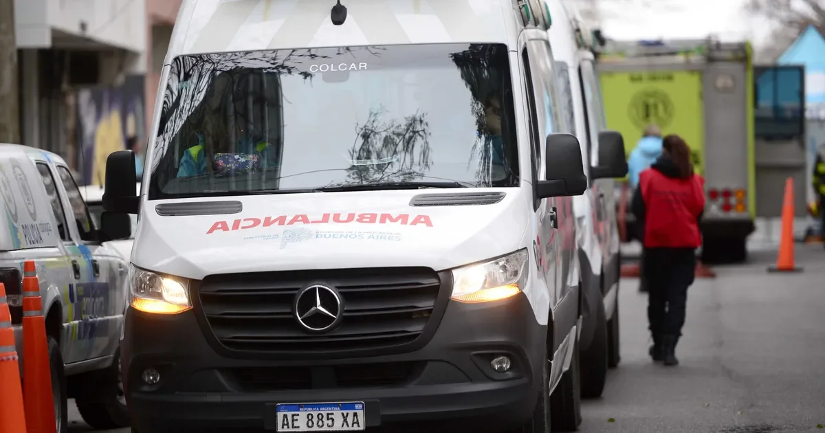 Un adolescente de La Plata herido de bala en un ataque de motochorros mientras paseaba con su novia