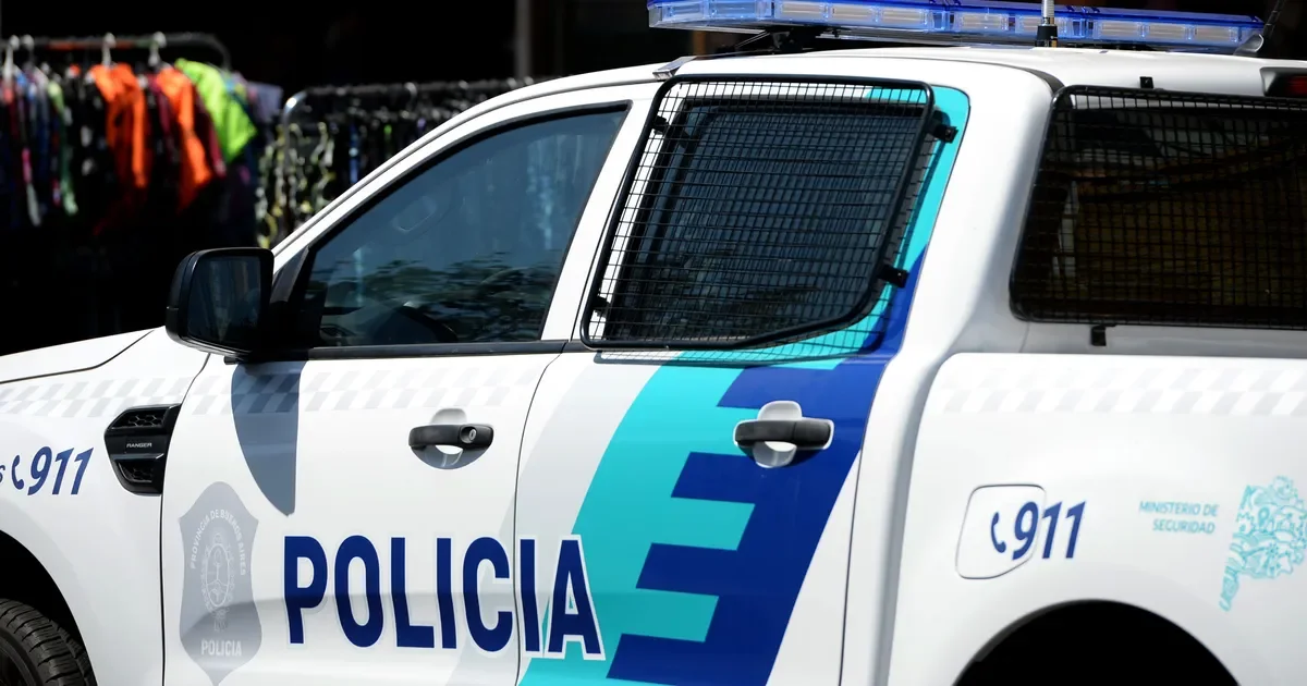 Un jubilado de La Plata víctima de un violento asalto en pleno centro: cuatro delincuentes lo golpearon y ataron