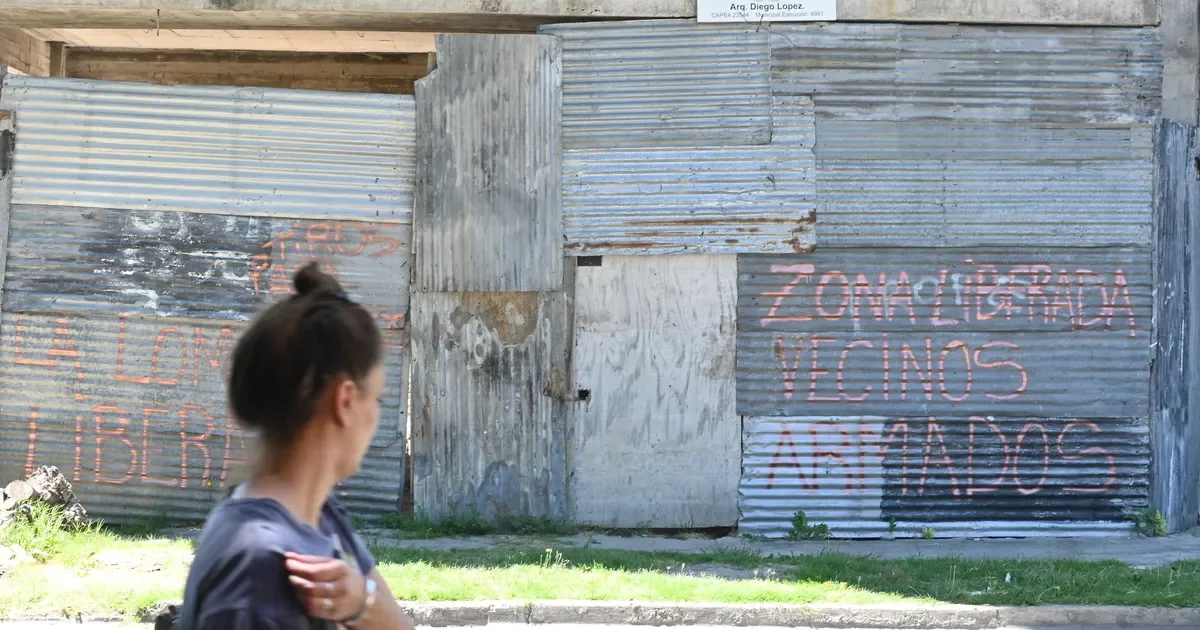 Vecinos de La Loma exigen medidas tras dos robos similares que desatan el miedo