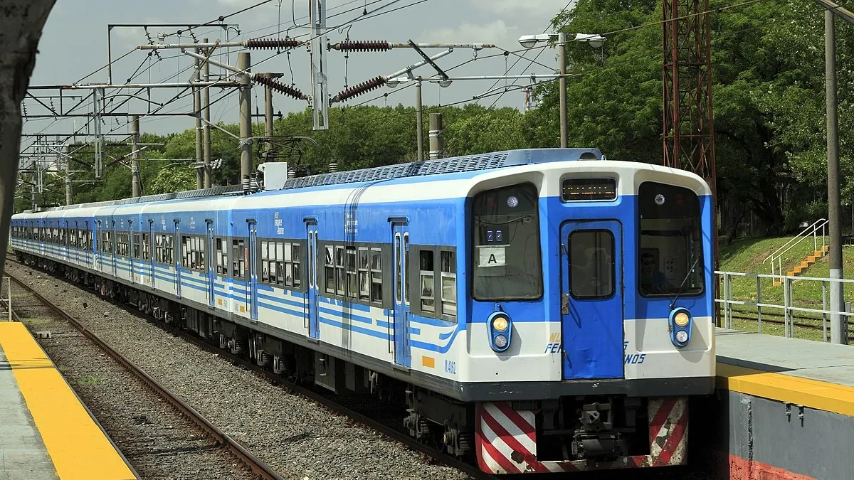 Vecinos de La Plata enfrentan complicaciones por la restricción del Tren Roca hoy