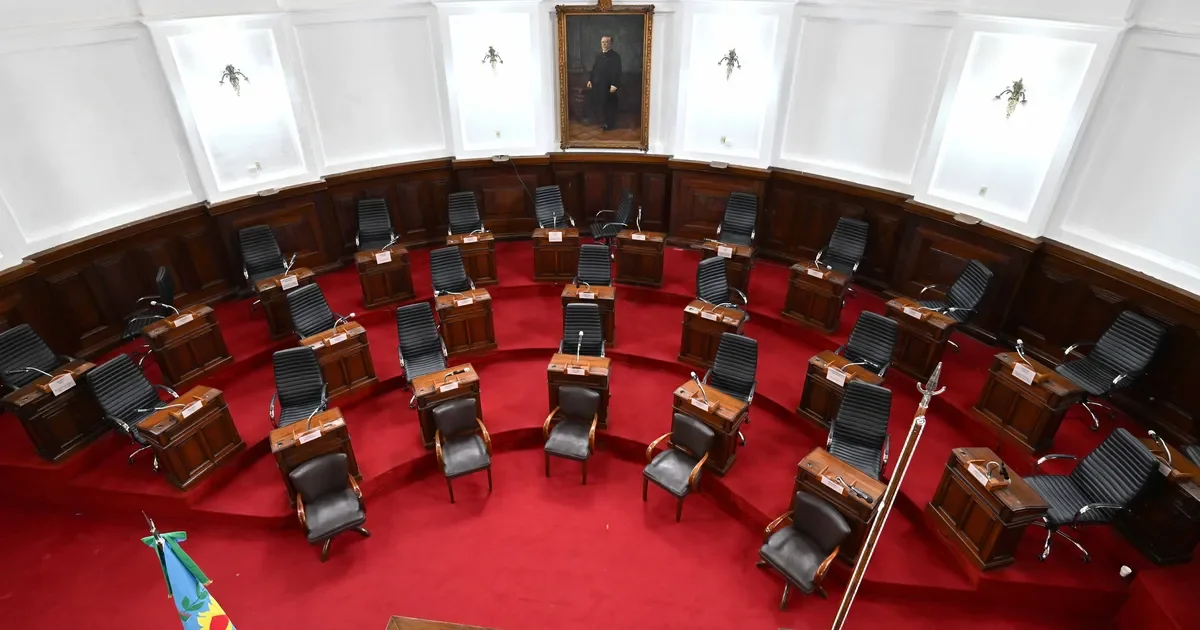 Vecinos de La Plata esperan resolución de temas urgentes en el Concejo Deliberante