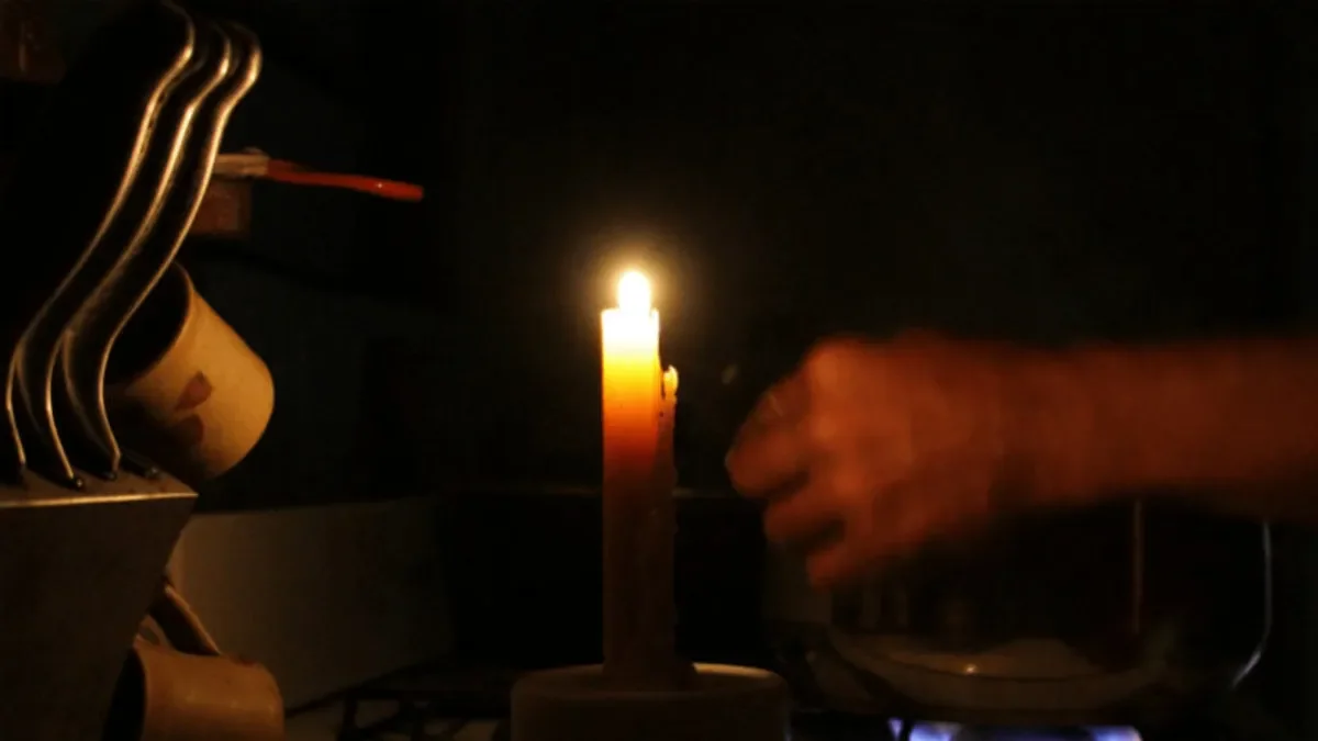 Vecinos de La Plata sufren cortes de luz tras el mini temporal de hoy