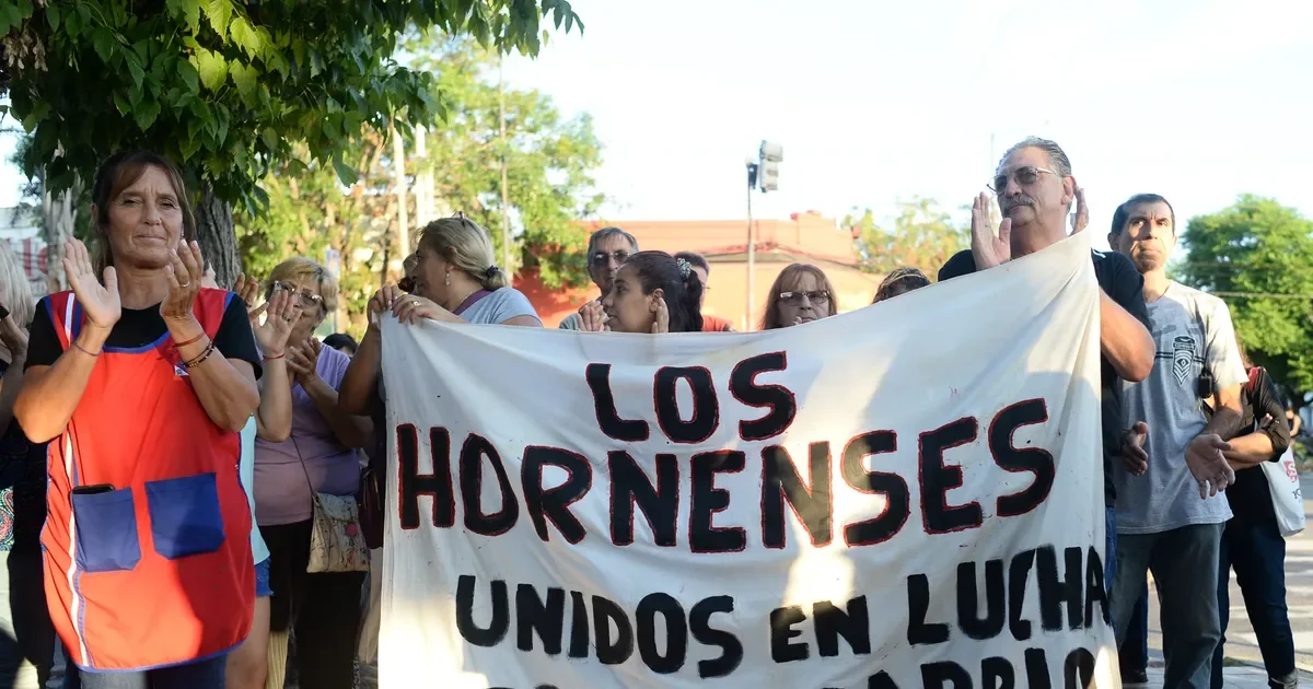 Vecinos de Los Hornos se movilizan contra la creciente inseguridad en la zona