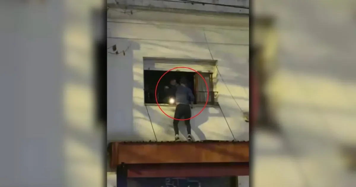 Vecinos del centro de La Plata viven momentos de angustia por un atrincherado armado