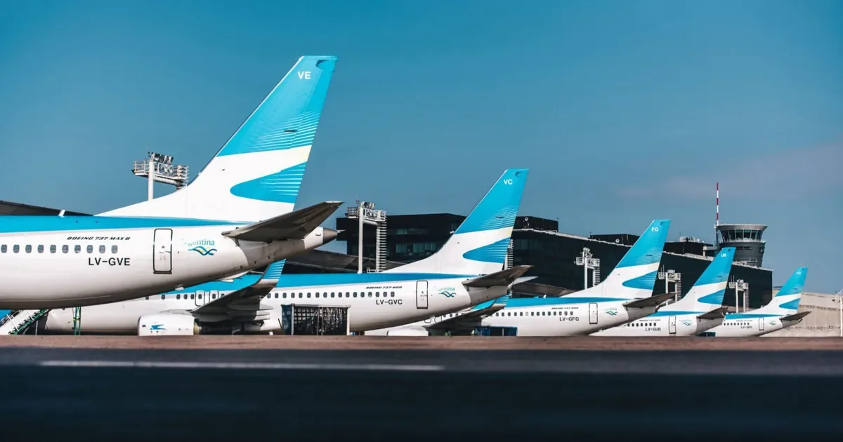Viajeros de La Plata aprovechan ofertas de Aerolíneas Argentinas para alentar a la Selección en Dallas