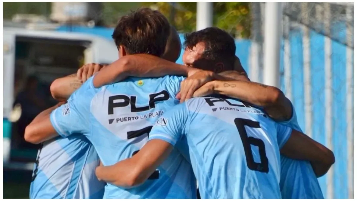 Villa San Carlos se afianza en Berisso con una victoria que ilusiona a sus hinchas.