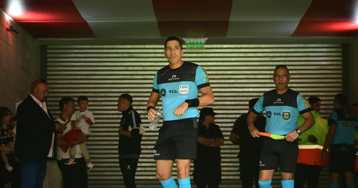 Yael Falcón Pérez se prepara para su debut en el clásico platense este fin de semana