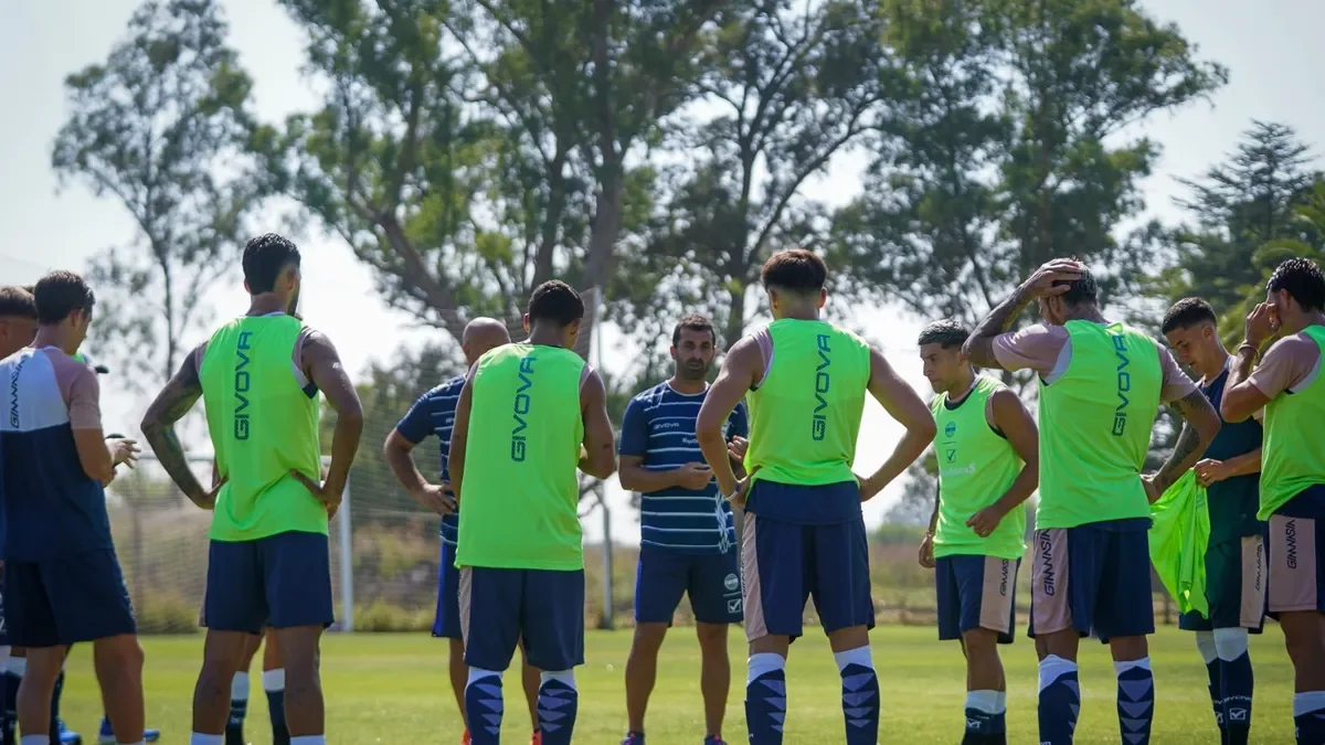 Zaniratto define el equipo de Cambaceres para el crucial partido del domingo